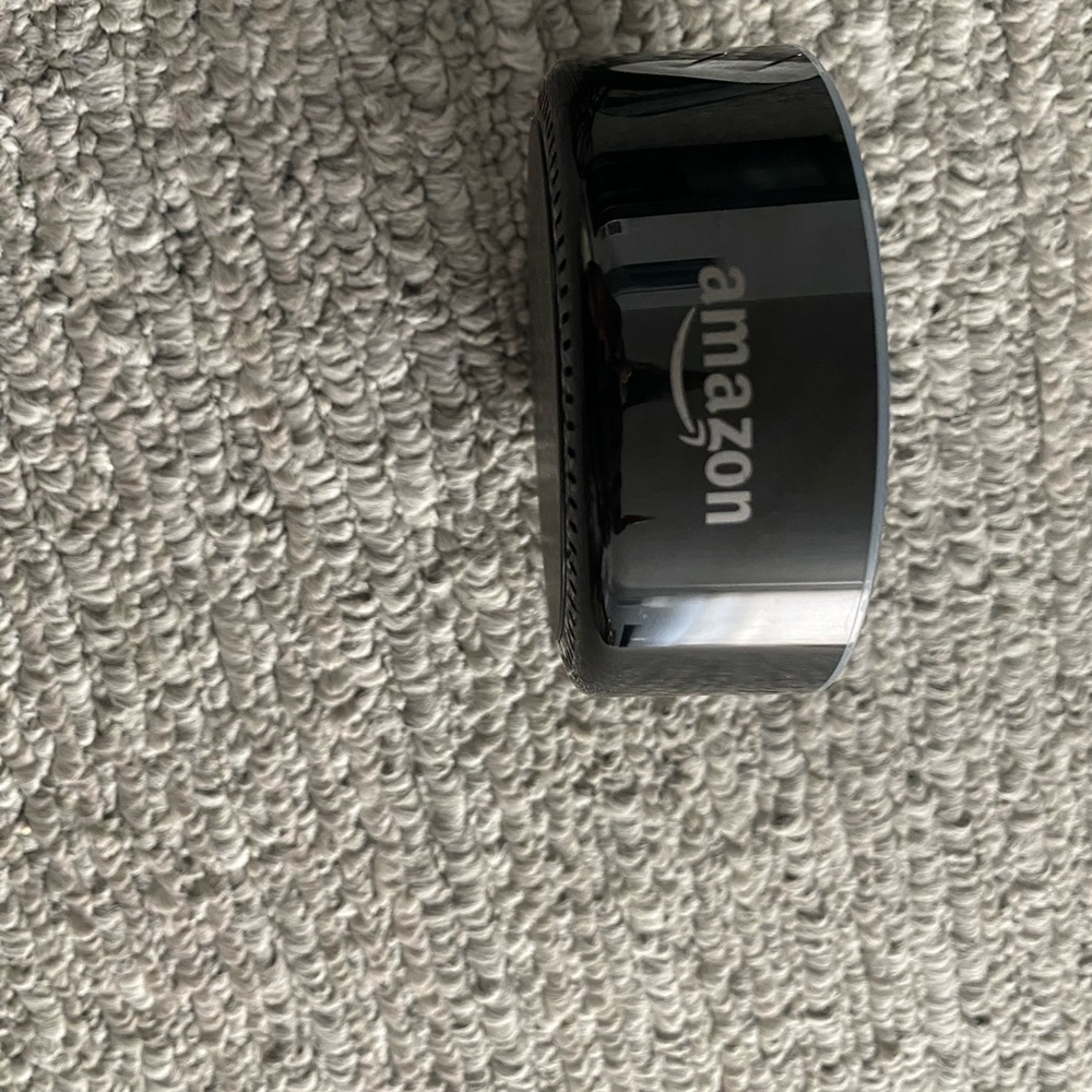 Excellent condition Amazon echo dot - Picture 2 of 4